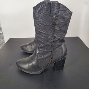 MIA Women's US 7 Black Snakeskin Western Cowboy Mid-Calf Boots Chunky Block Heel